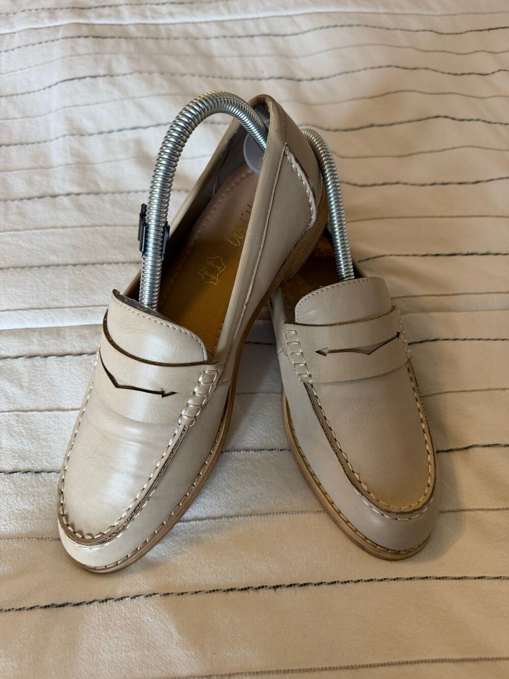 Mi.im Women’s Penny Loafers Cream Beige Capsule Wardrobe NEW! - 8